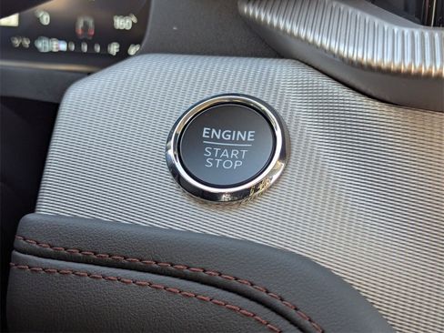 New 2026 Ford Explorer Active w/ Active Comfort Package image 12