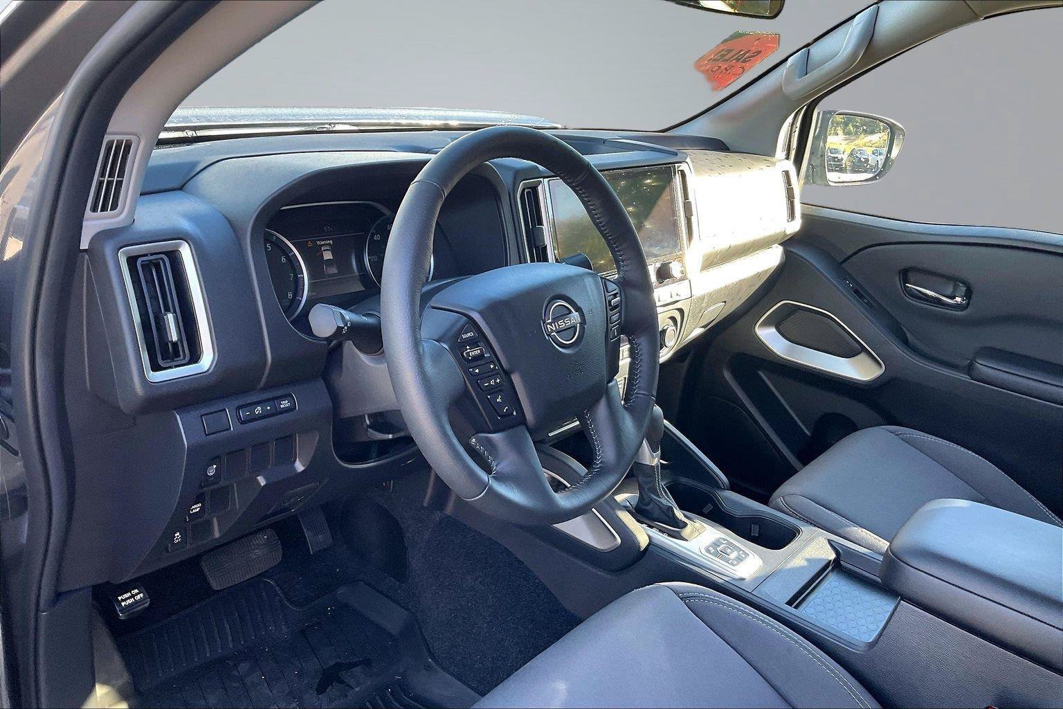 Certified 2026 Nissan Frontier SV w/ All-Weather Content Package AWD/4WD image 13