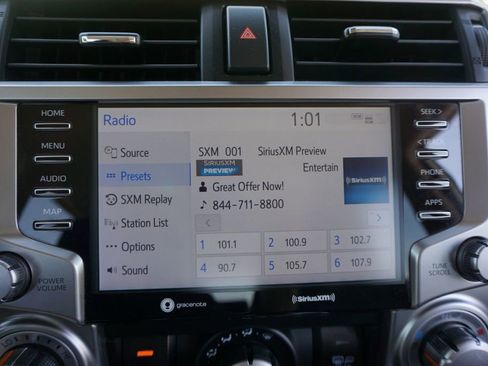 Used 2021 Toyota 4Runner SR5 AWD/4WD image 12