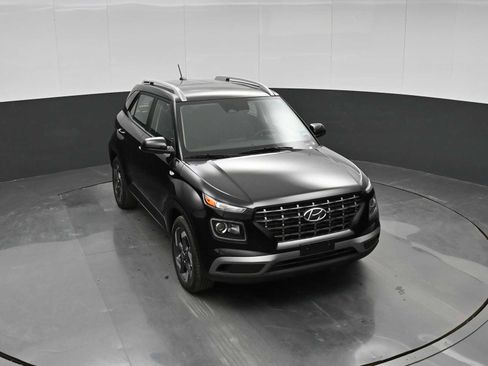 New 2026 Hyundai Venue SEL FWD image 24