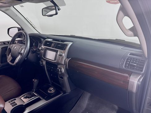 Certified 2018 Toyota 4Runner Limited image 27