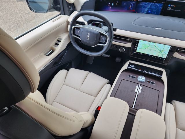 New 2026 Lincoln Nautilus Premier w/ Equipment Group 102A AWD/4WD image 10