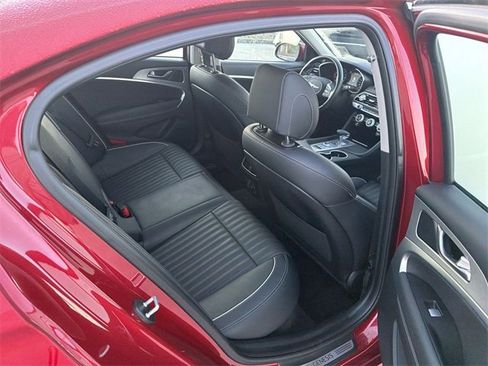 Used 2020 Genesis G70 3.3T image 30