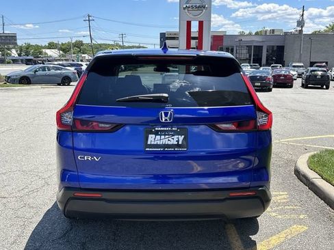 Used 2024 Honda CR-V EX image 26