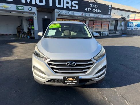 Used 2017 Hyundai Tucson SE FWD image 6