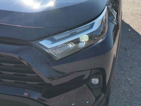 Certified 2022 Toyota RAV4 XLE Premium image 10