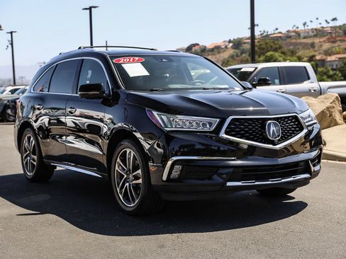 Used 2017 Acura MDX SH-AWD w/ Advance Package image 3