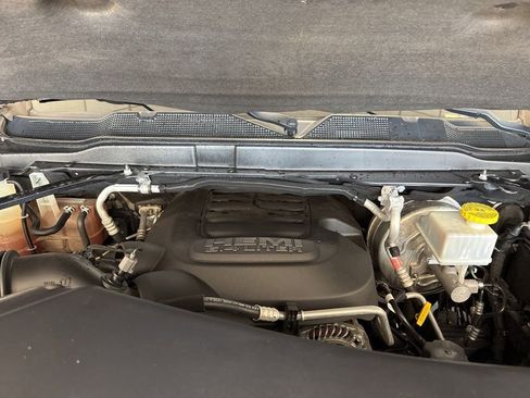 Used 2021 RAM 2500 Big Horn AWD/4WD image 19
