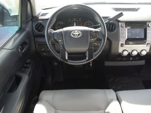 Used 2018 Toyota Tundra SR RWD image 5