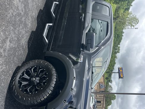 Used 2022 Ford F150 XLT AWD/4WD image 1