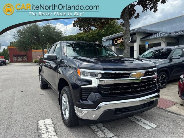 Used 2022 Chevrolet Silverado 1500 LT AWD/4WD image 1