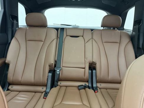 Used 2025 Audi Q7 3.0T Premium Plus image 25