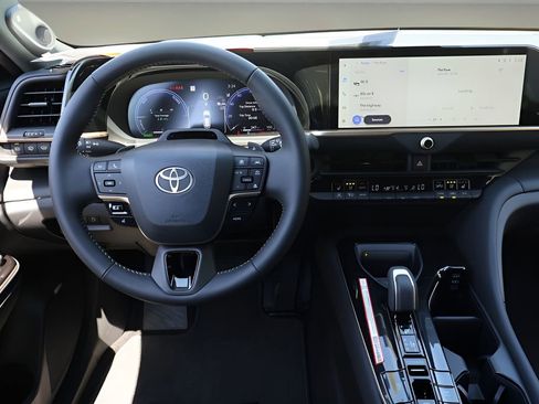 New 2026 Toyota Crown Signia AWD/4WD image 14