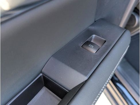 New 2026 GMC Terrain Elevation image 11