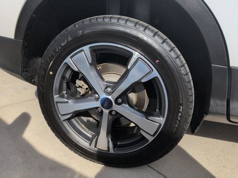 Used 2018 Ford Escape SEL image 12