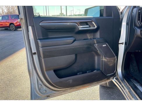 Used 2024 Chevrolet Silverado 1500 LT Trail Boss w/ Convenience Package II image 24