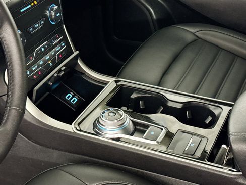 Used 2020 Ford Edge SEL AWD/4WD image 27