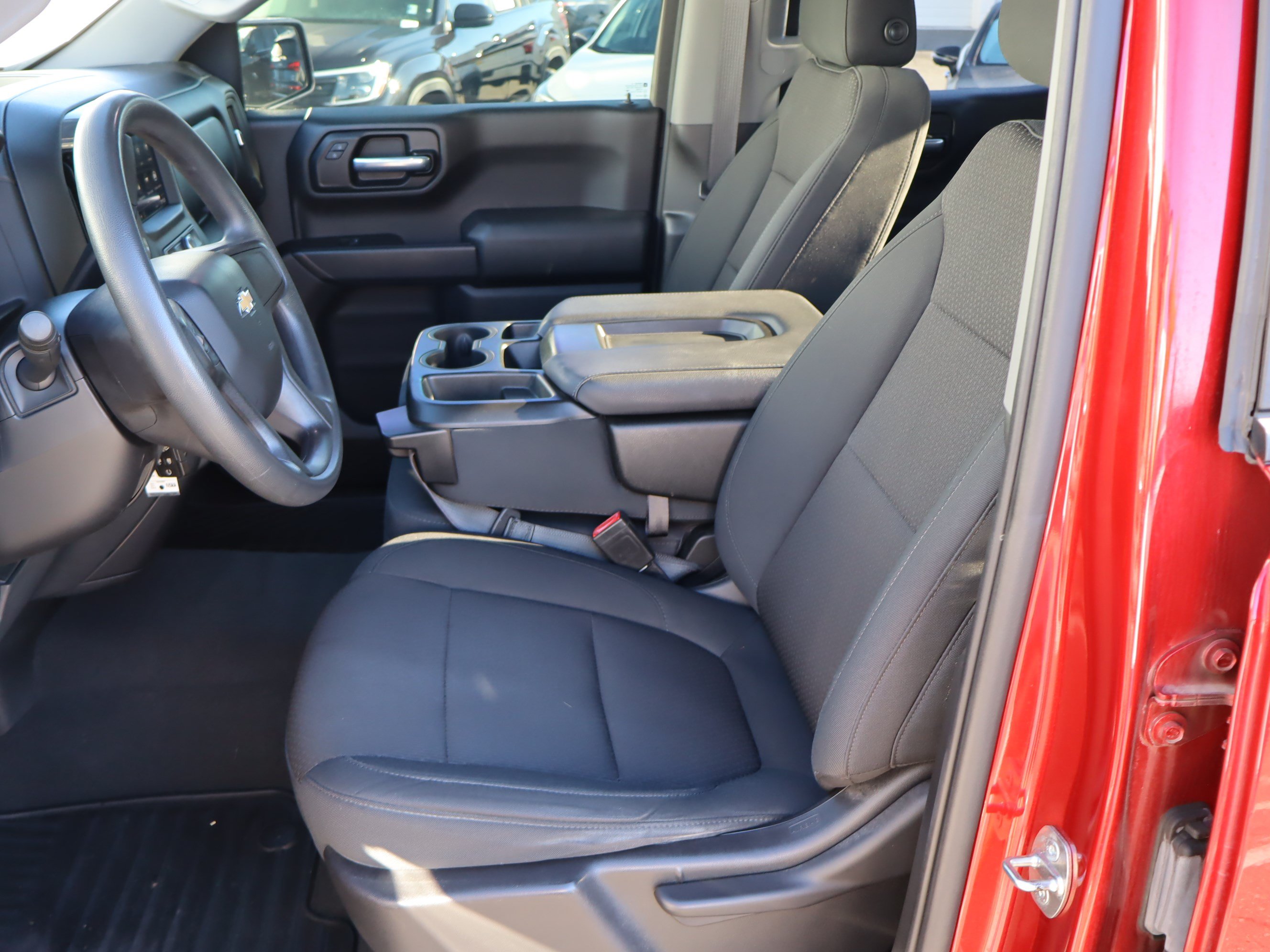 Used 2021 Chevrolet Silverado 1500 Custom AWD/4WD image 17
