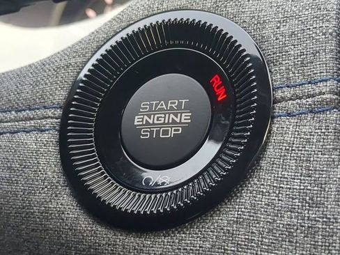 New 2026 Jeep Compass Latitude image 20