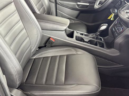 Used 2018 Ford Escape SEL image 16