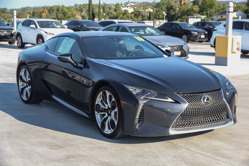 Used 2018 Lexus LC 500 Coupe RWD image 3