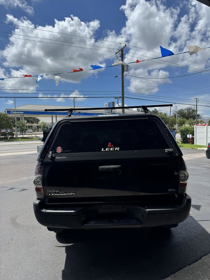 Used 2011 Toyota Tacoma 4x4 Double Cab image 5