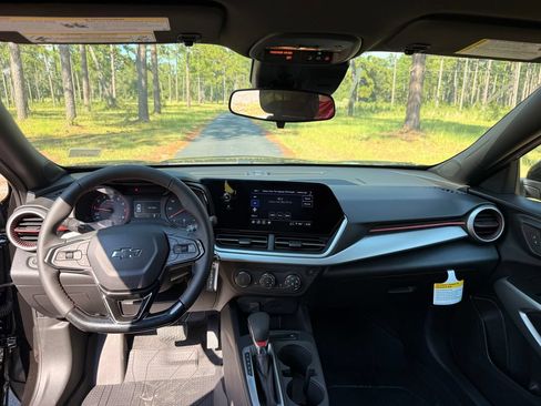 New 2026 Chevrolet Trax RS w/ Driver Confidence Package FWD image 14