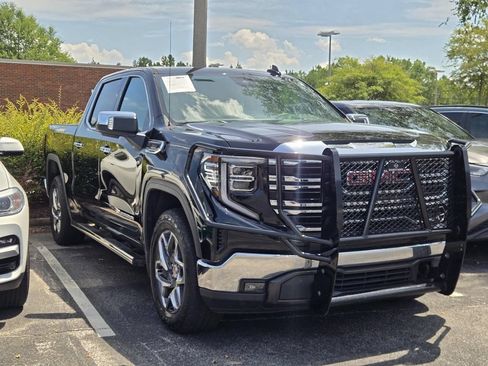 Used 2024 GMC Sierra 1500 SLT AWD/4WD image 2