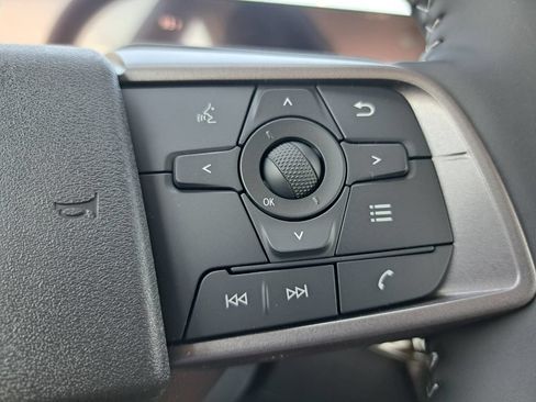 Used 2026 Nissan Sentra SV w/ SV Convenience Package FWD image 15