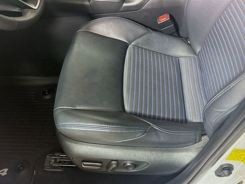 Used 2021 Toyota RAV4 XSE w/ XSE Grade Weather Package AWD/4WD image 19