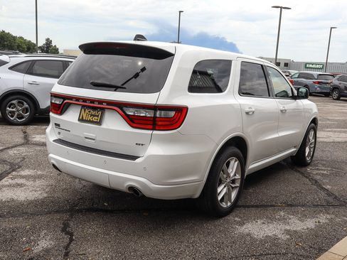 Used 2025 Dodge Durango GT AWD/4WD image 4