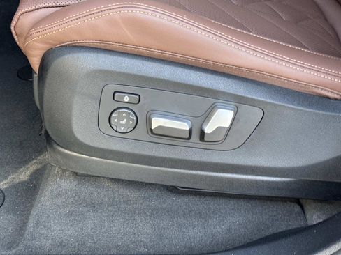 New 2026 BMW X5 sDrive40i w/ M Sport Package image 21