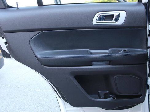 Used 2014 Ford Explorer Sport w/ Equipment Group 401A AWD/4WD image 23