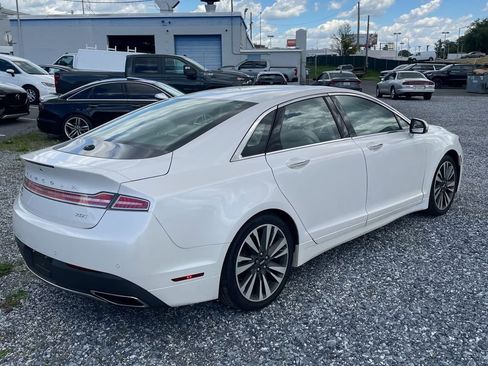 Used 2018 Lincoln MKZ Reserve w/ Climate Package FWD image 3