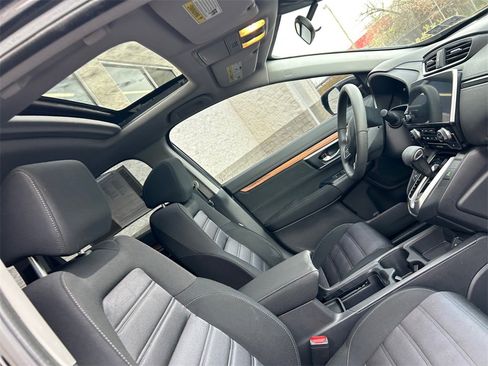 Used 2018 Honda CR-V EX image 30