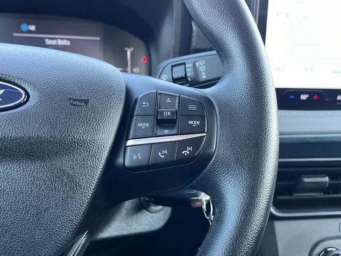 Used 2025 Ford Maverick XL w/ Equipment Group 102A AWD/4WD image 29