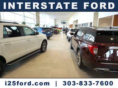 Used 2012 Ford Expedition King Ranch AWD/4WD image 4
