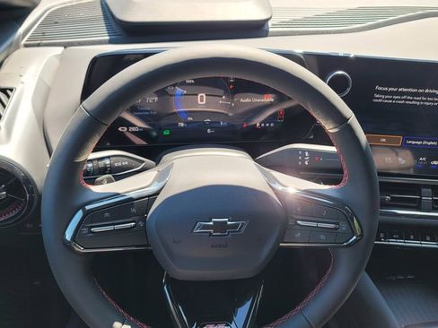 New 2025 Chevrolet Equinox EV RS w/ Convenience Package II image 20