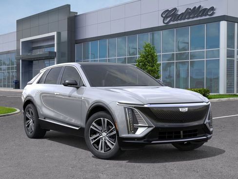 New 2026 Cadillac Lyriq Premium Luxury RWD image 8