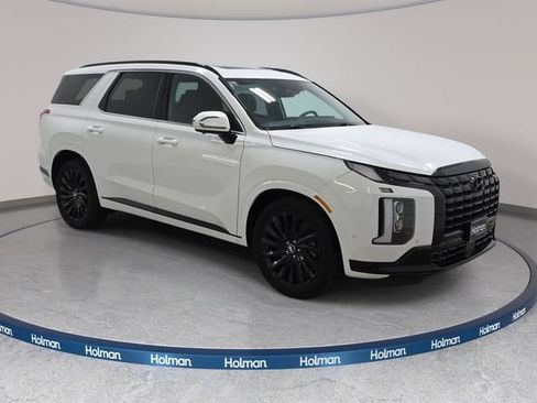 Used 2024 Hyundai Palisade Calligraphy AWD/4WD image 4