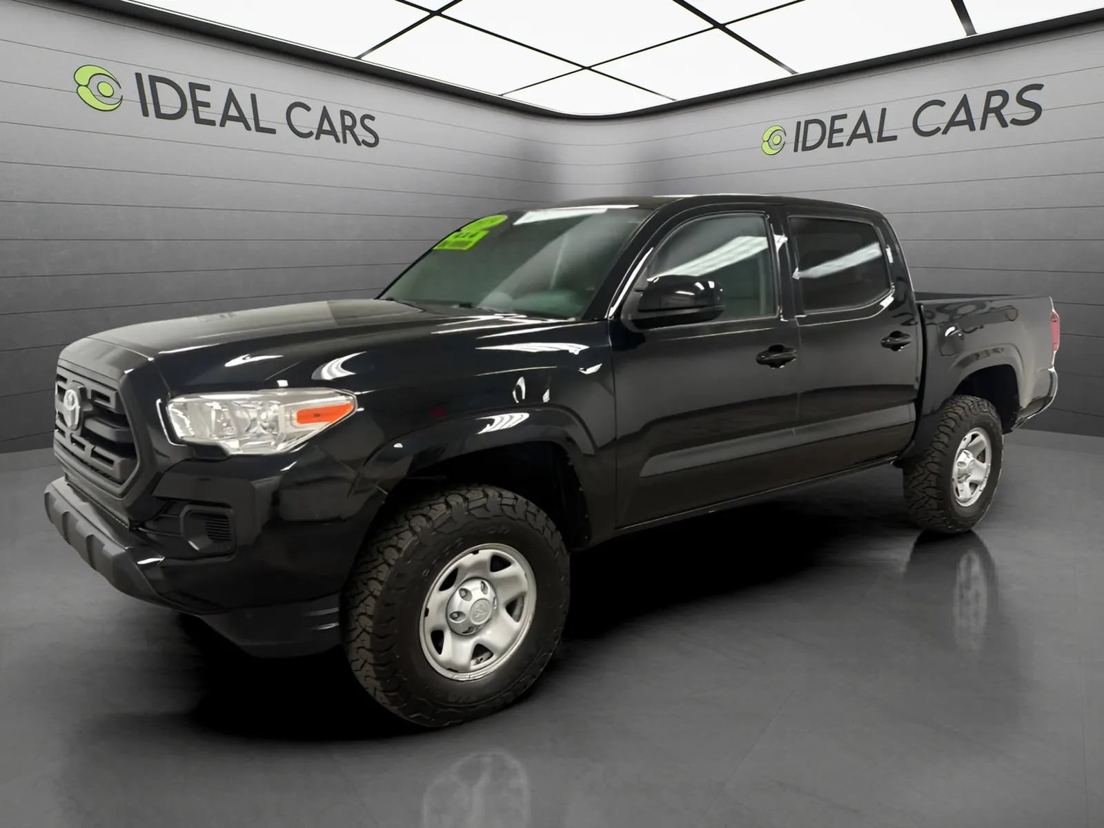 Used 2019 Toyota Tacoma SR w/ SR Convenience Package AWD/4WD image 1