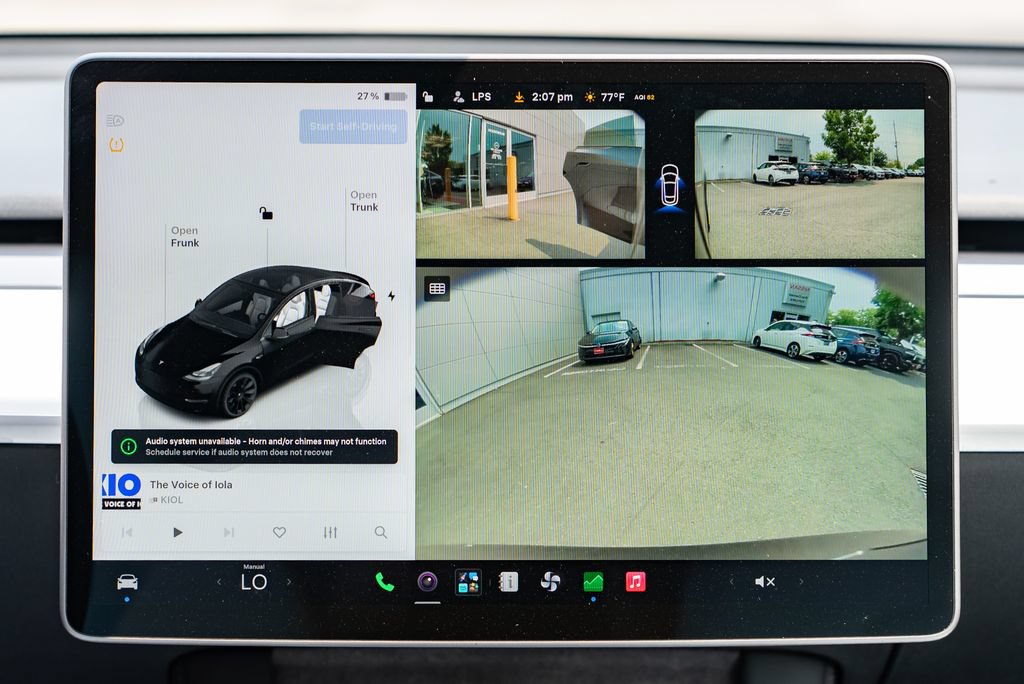 Used 2023 Tesla Model Y Long Range AWD/4WD image 14