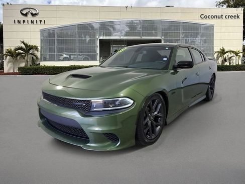 Used 2023 Dodge Charger R/T w/ Blacktop Package RWD image 3