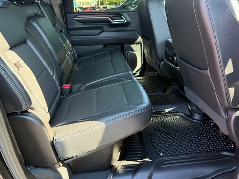 Certified 2024 GMC Sierra 3500 Denali w/ Denali Reserve Package AWD/4WD image 13