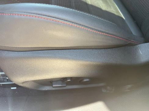 Used 2025 Dodge Hornet R/T w/ R/T Plus Package AWD/4WD image 6