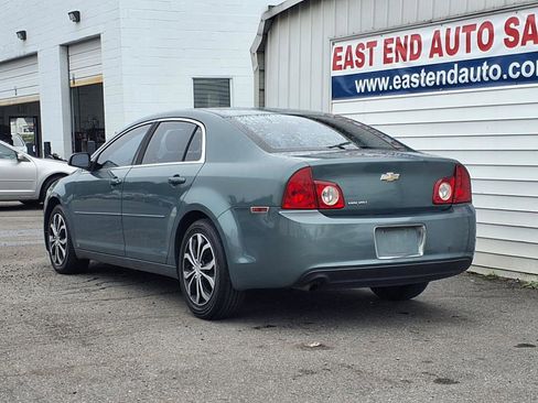 Used 2009 Chevrolet Malibu LS image 3