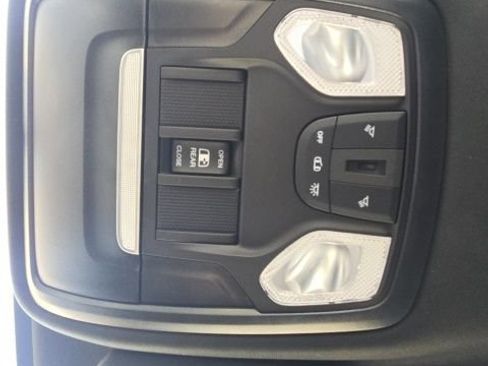 Used 2024 RAM 2500 Tradesman AWD/4WD image 16