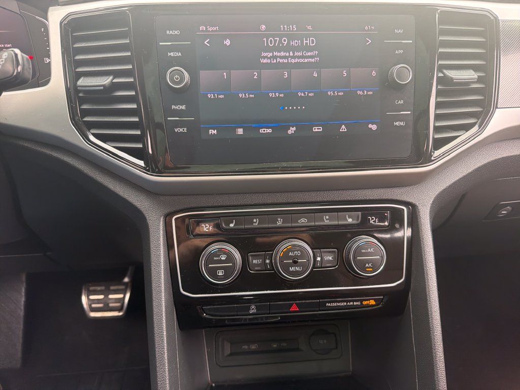 Used 2023 Volkswagen Atlas SEL Premium AWD/4WD image 16