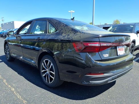 New 2026 Volkswagen Jetta SE FWD image 3