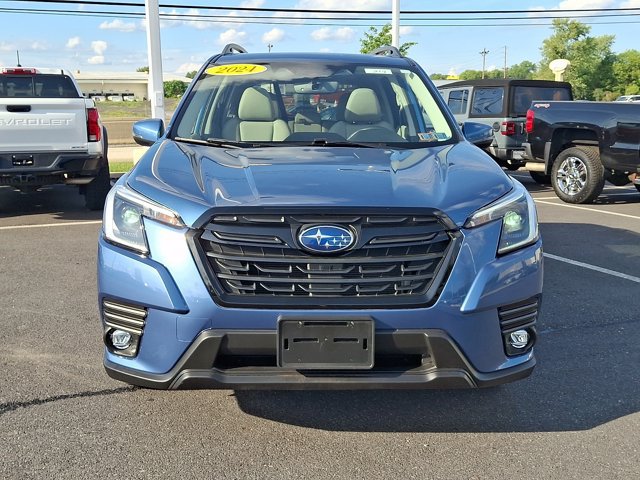 Used 2024 Subaru Forester Limited AWD/4WD image 2